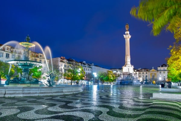 כיכר רוסיו - אחד מאזורי הלינה הפופולארים בליסבון