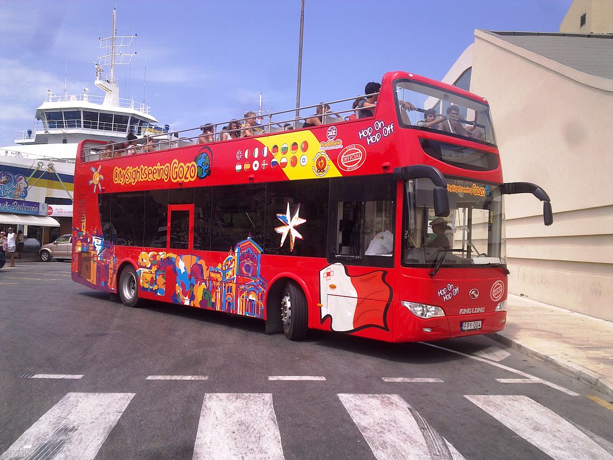 אוטובוס התיירים של טורינו