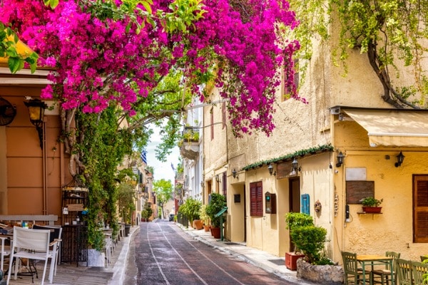 הפלאקה היא אחד האזורים המבוקשים ביותר ללינה באתונה