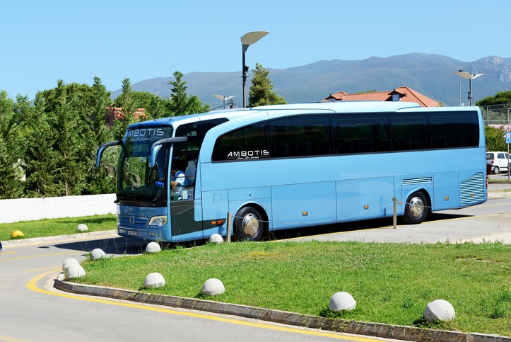 אוטובוס תיירים - פלופונס
