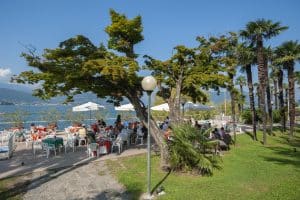 מסעדה בסטרזה אגם מג'ורה