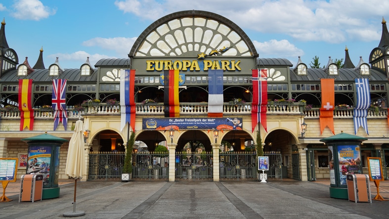 הכניסה לפארק אירופה